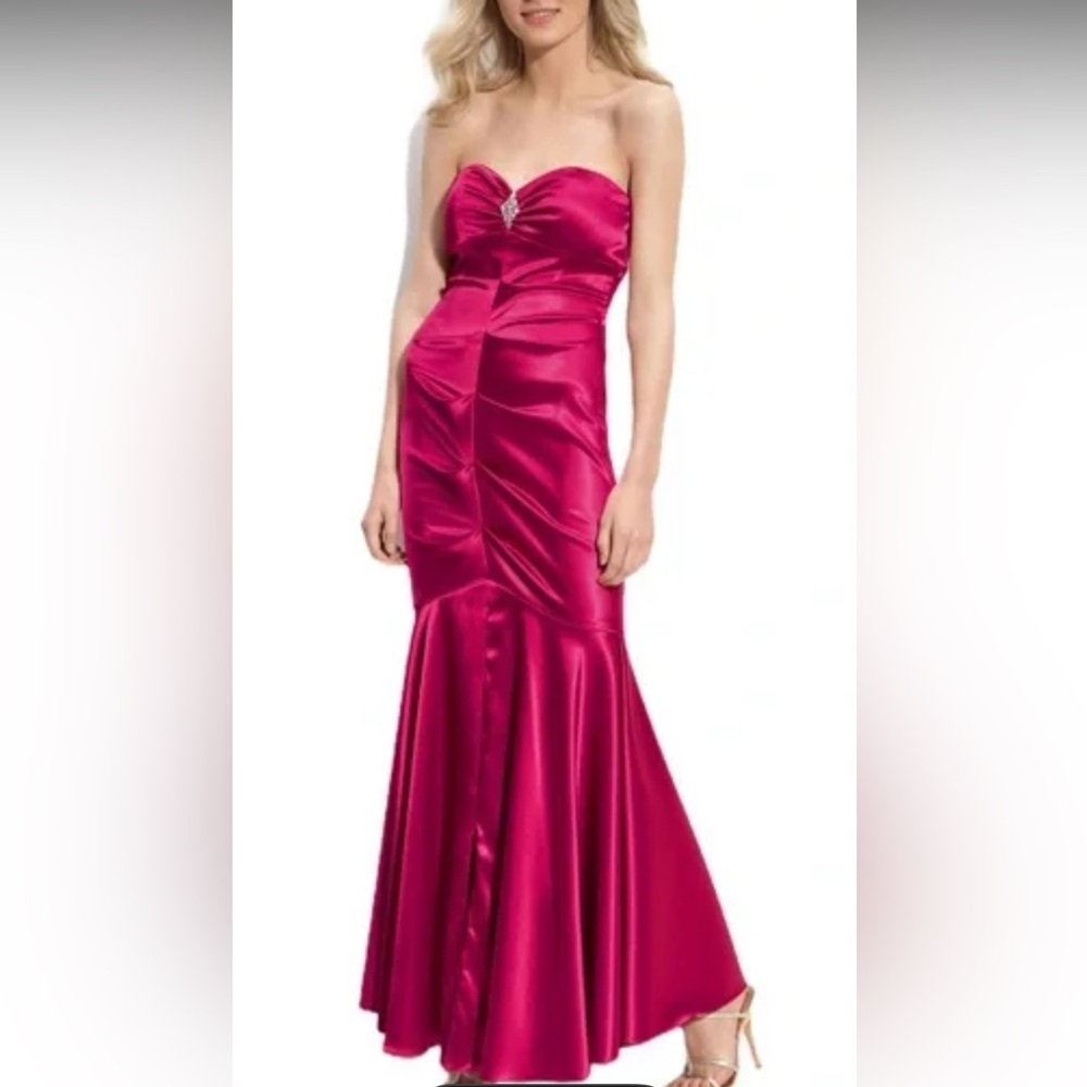 Xscape by Joanna Chen Satin Dress